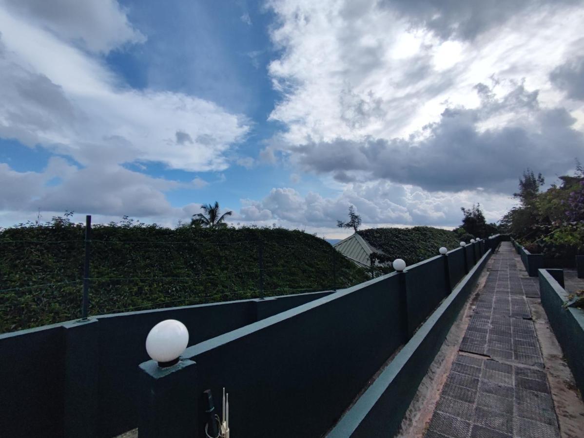 Munnar Tea Hills Resort - Mthr 외부 사진